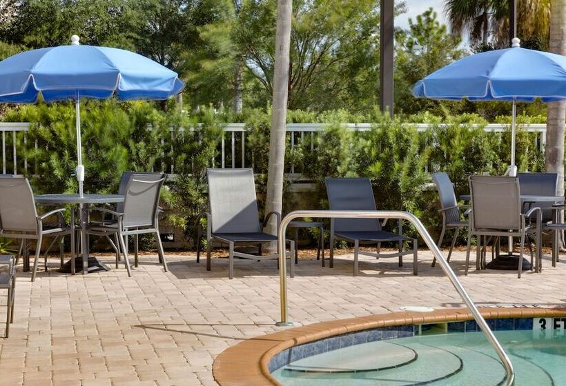 酒店 Fairfield Inn And Suites By Marriott Titusville Kennedy Space Center