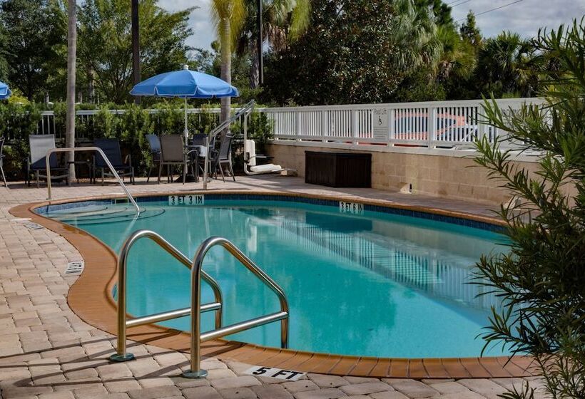 酒店 Fairfield Inn And Suites By Marriott Titusville Kennedy Space Center