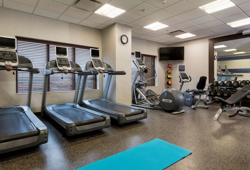 هتل Hampton Inn & Suites By Hilton Halifax   Dartmouth