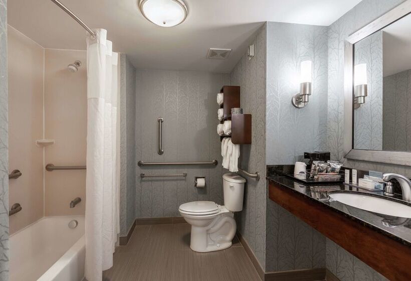 فندق Hampton Inn Anderson/ Alliance Business Park