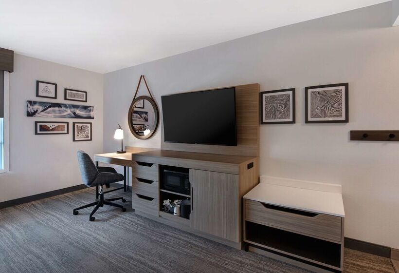 فندق Hampton Inn Anderson/ Alliance Business Park