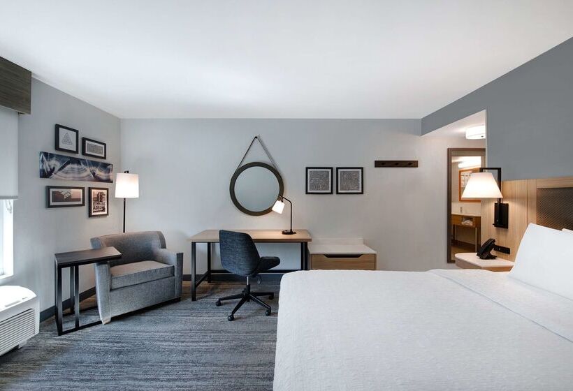 فندق Hampton Inn Anderson/ Alliance Business Park