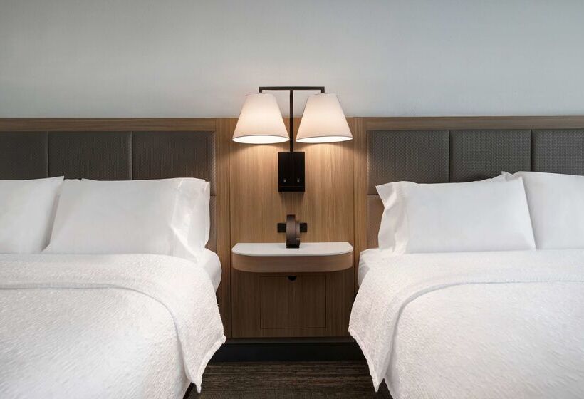 فندق Hampton Inn Anderson/ Alliance Business Park