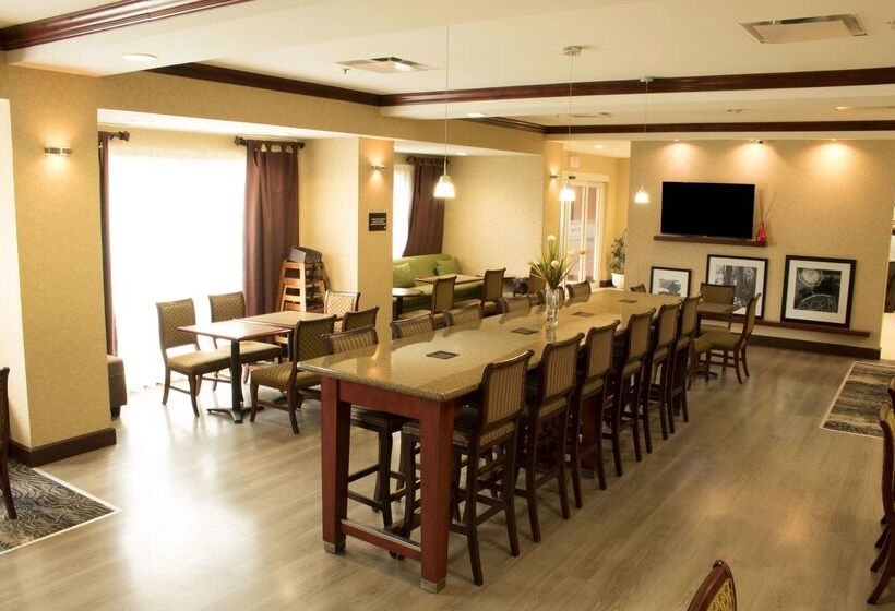 בית מלון כפרי Hampton Inn By Hilton Ciudad Victoria