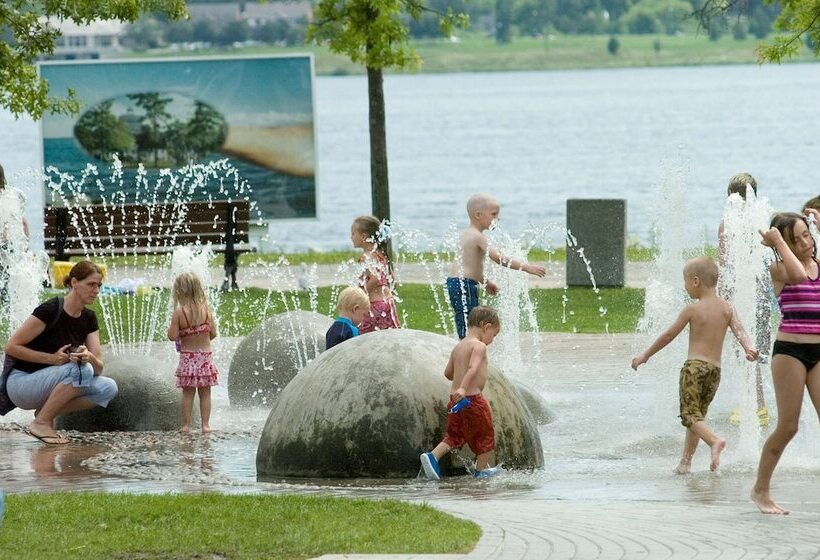 فندق Hampton Inn & Suites Barrie