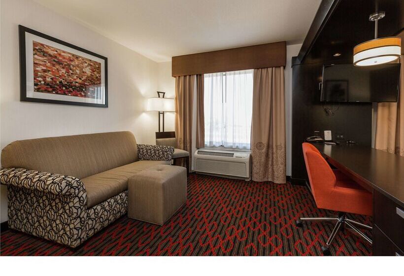فندق Hampton Inn & Suites By Hilton Lethbridge