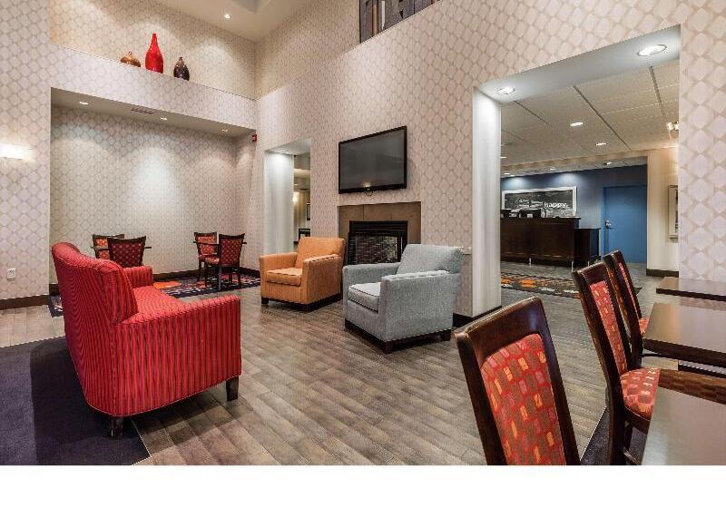 فندق Hampton Inn & Suites By Hilton Lethbridge