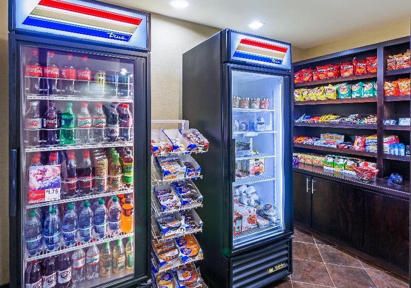 Holiday Inn Express Hotel & Suites Beaumont Northwest, An Ihg