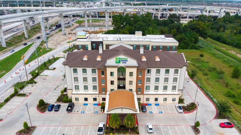هتل Holiday Inn Express & Suites Houston South   Near Pearland, An Ihg