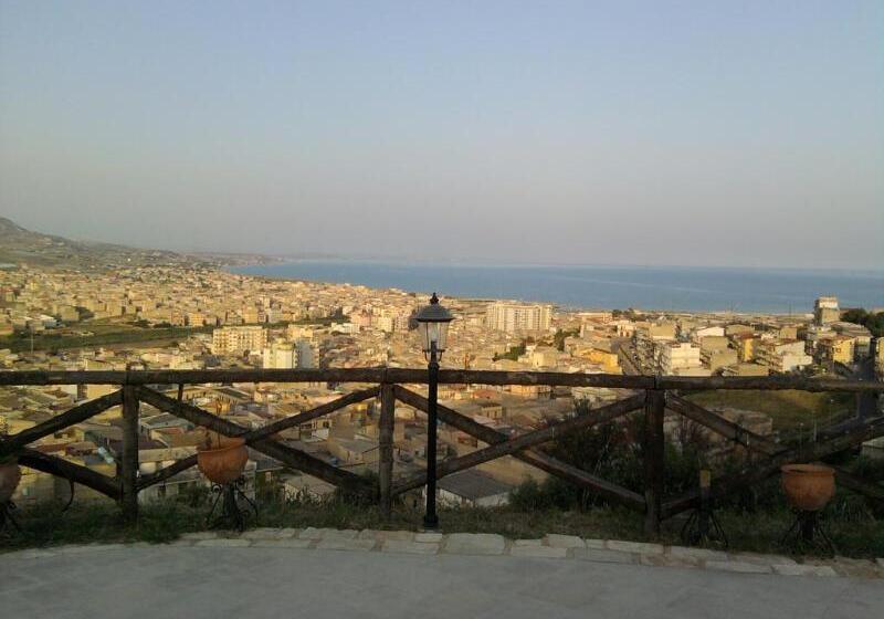 هتل Relais Villa Giuliana