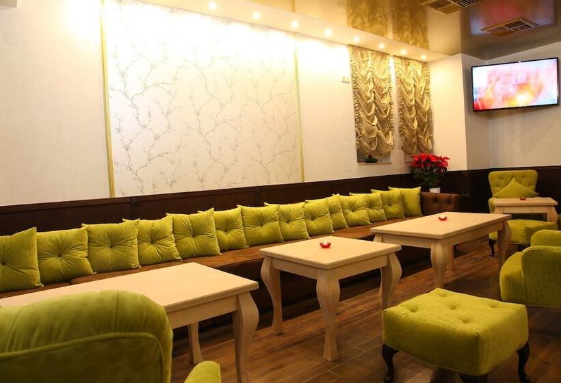 בית מלון כפרי Strimon Garden Medical Spa