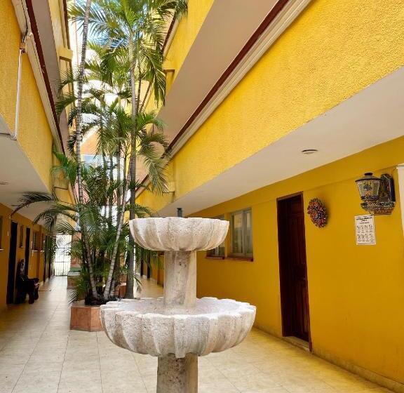 هتل Suites Cancun Center