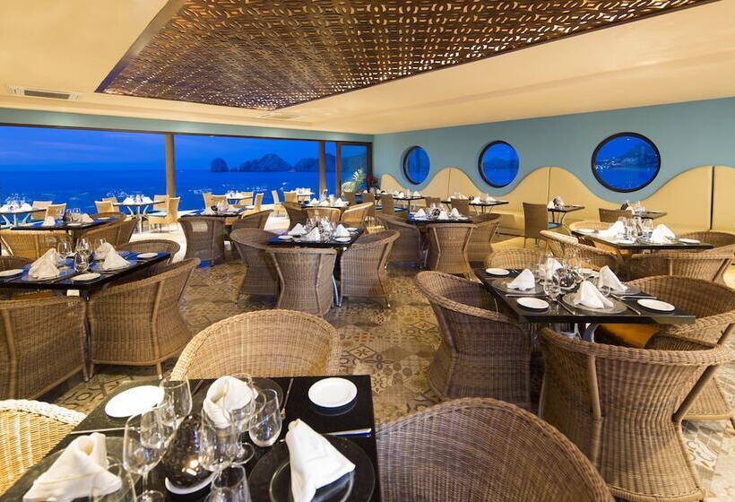 هتل Villa Del Arco Beach Resort & Spa