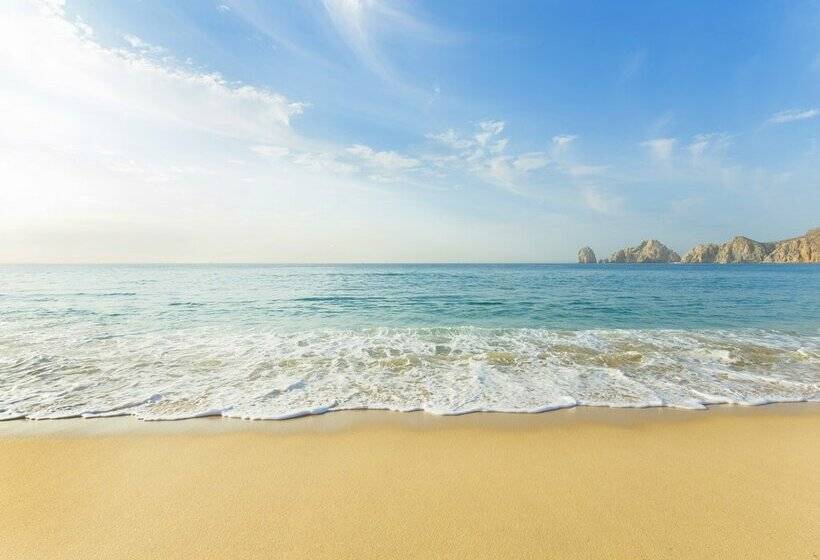 هتل Villa Del Arco Beach Resort & Spa