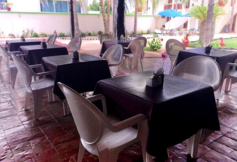 Villas Coco Resort  All Suites