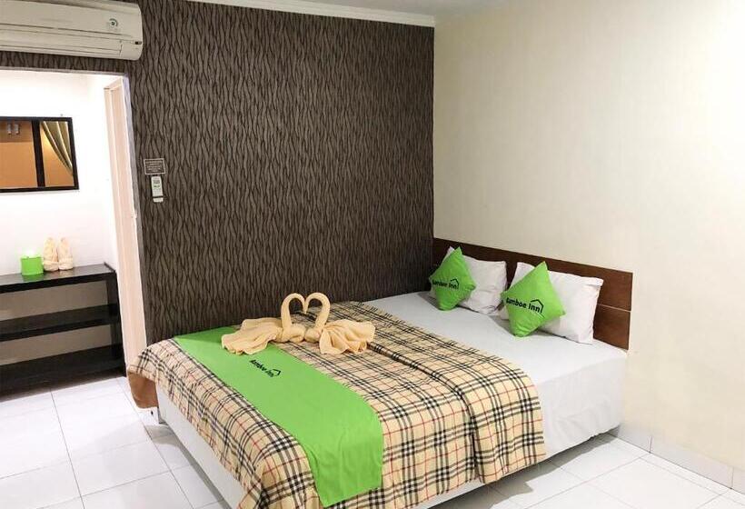 هتل Bamboe Inn 2 Homestay