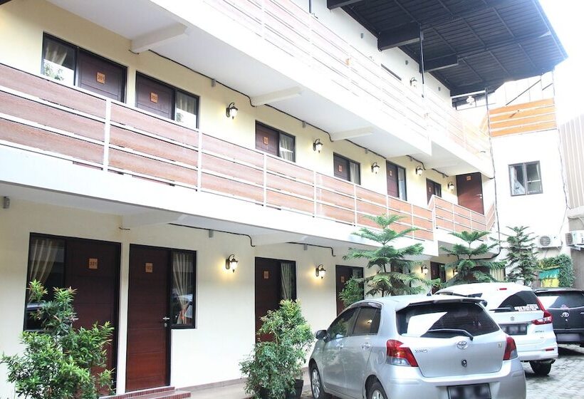 هتل Bamboe Inn 2 Homestay