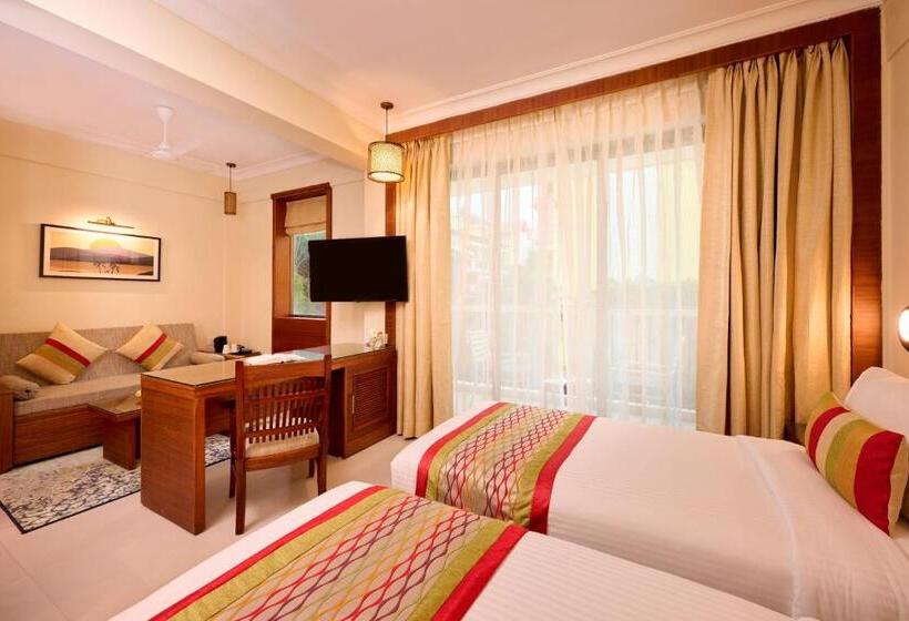 리조트 Sea Breeze Sarovar Portico Varca Goa
