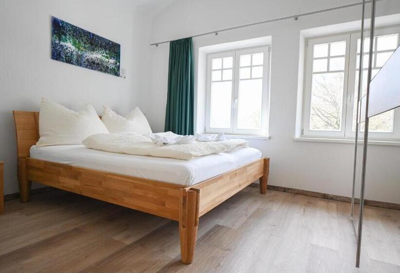 Waldschlössl Schneedörfl