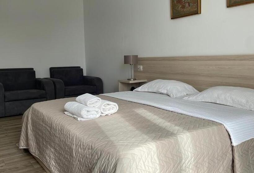 هتل Prince Adriatic Resort