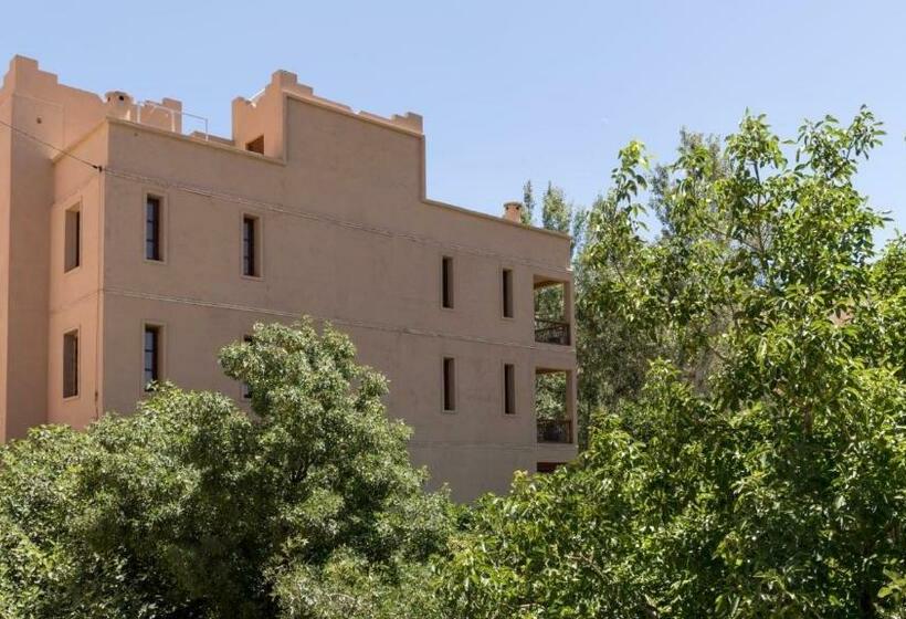 پانسیون Chez Ichou