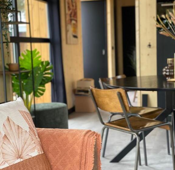 استراحتگاه Buitengoed De Boomgaard Utrecht   Bunnik