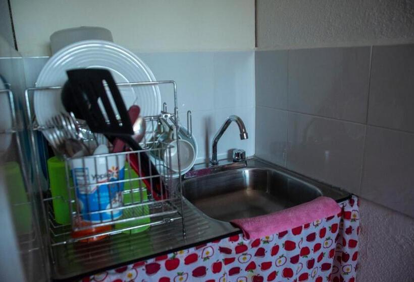 هاستل Casa Ceci Inn