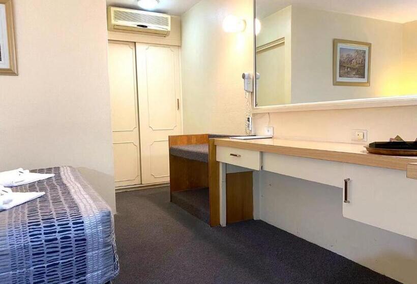 汽车旅馆  Gateway Motor Inn