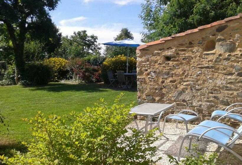 ベッドアンドブレックファースト Chambres D'hôtes Les Hautes Papinières
