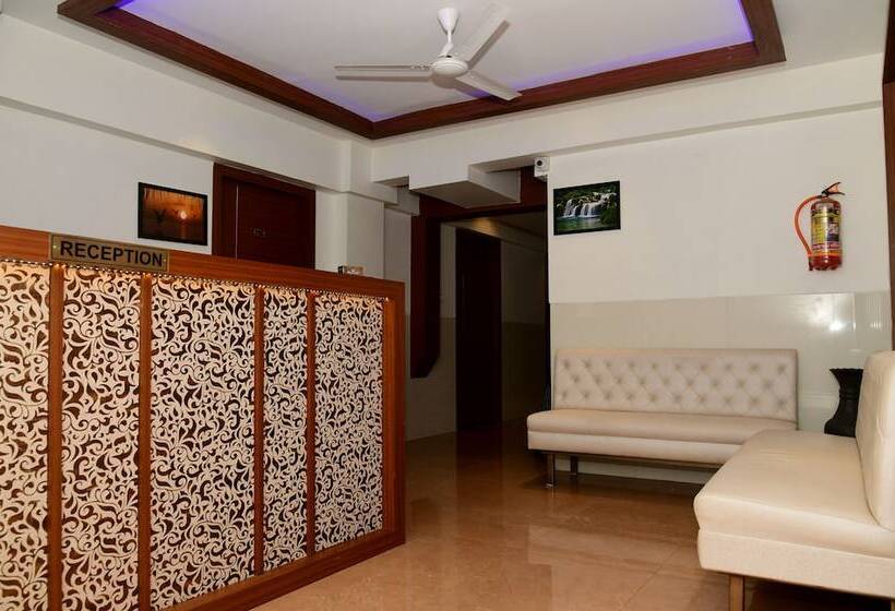 فندق Monarch Center Point Near Dahanu Beach, Bordi