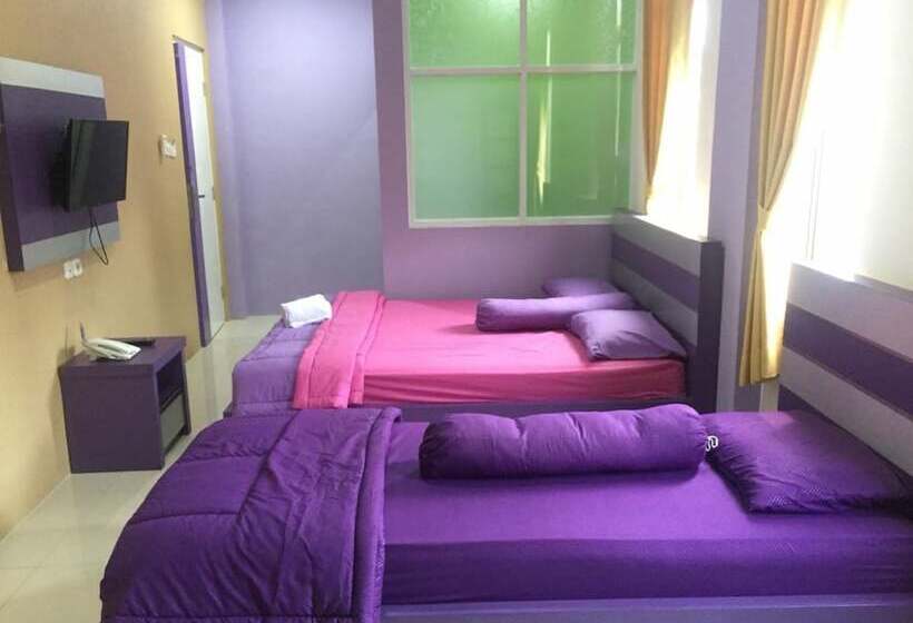 هتل Ungu Pas Kangen Bekasi