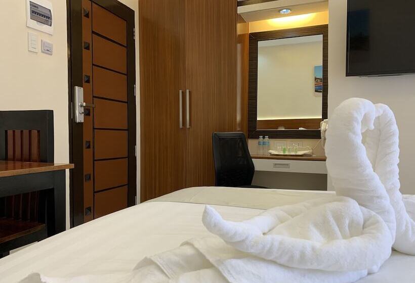 호텔 Villa Mj Maristela Beach Resort