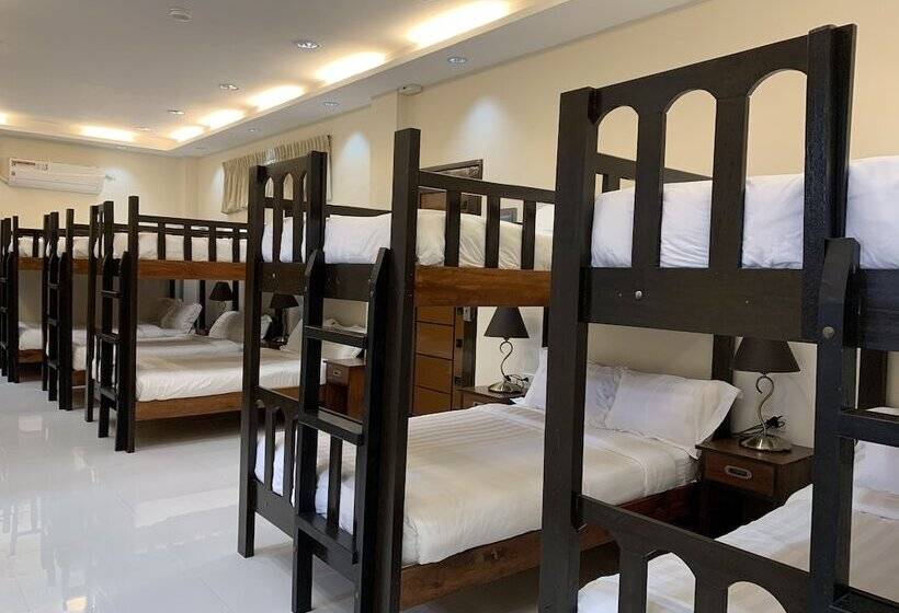 호텔 Villa Mj Maristela Beach Resort