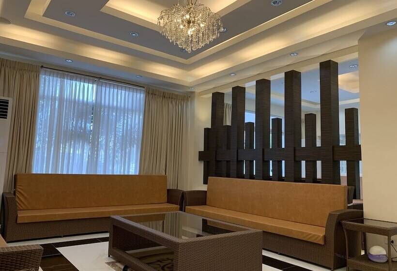 호텔 Villa Mj Maristela Beach Resort
