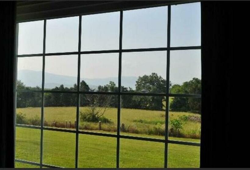 Luray Caverns Motels