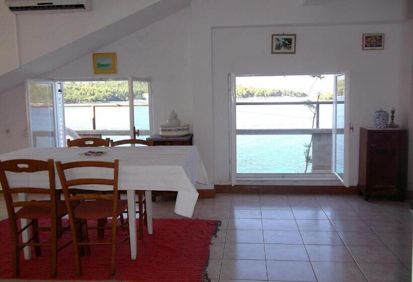 Пансион Soline Accommodation