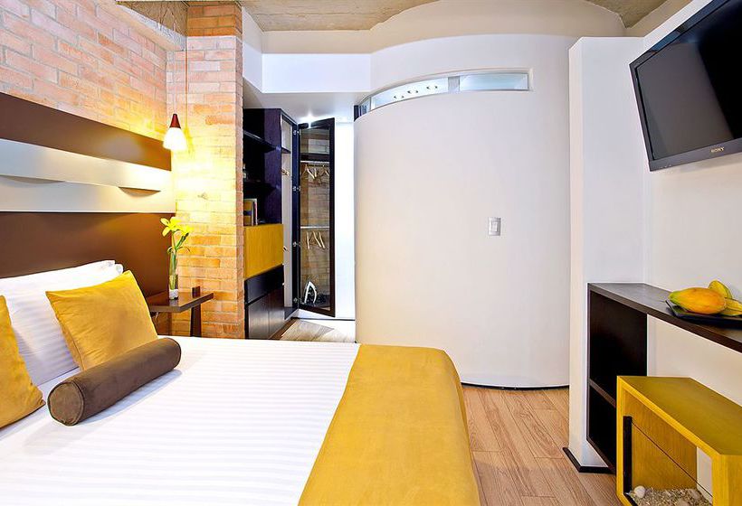 Estelar Apartamentos Aeropuerto