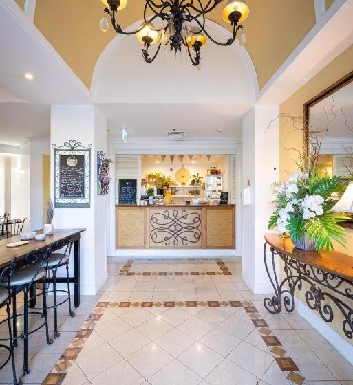 Bel Air On Broadbeach   Official
