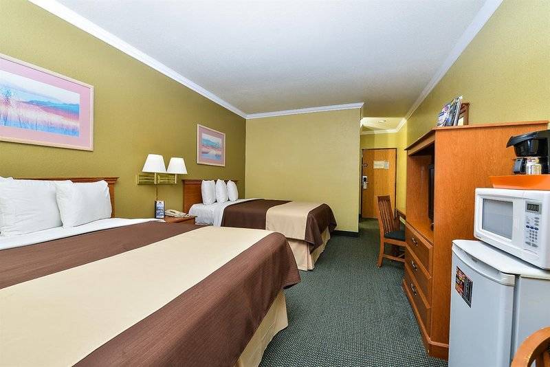 هتل Americas Best Value Inn Prescott Valley