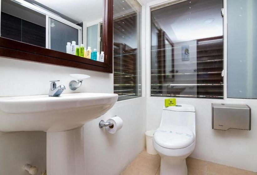 هتل Ayenda 1415 Las Vegas Granada