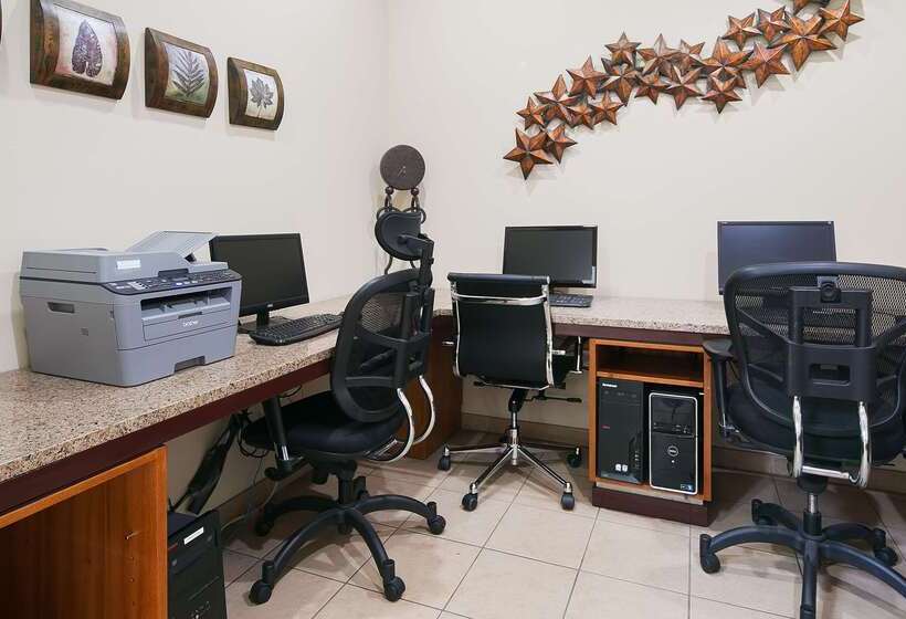 فندق Best Western Plus Peppertree Inn At Omak