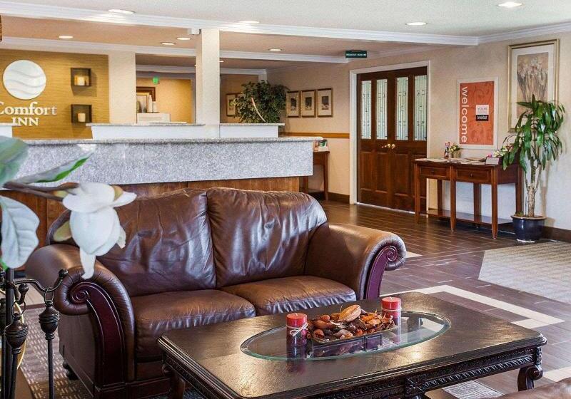فندق Quality Inn Kirkland