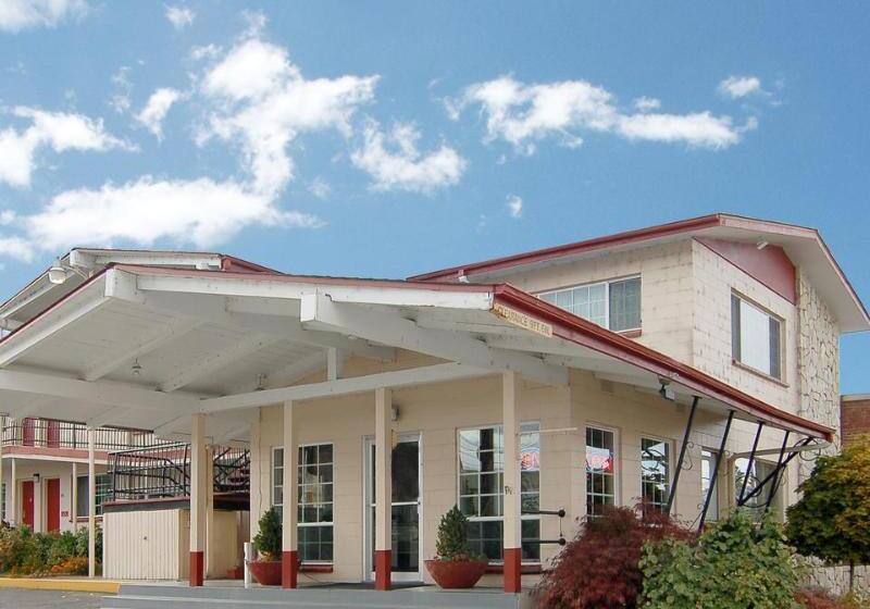 Отель Downtown Inn