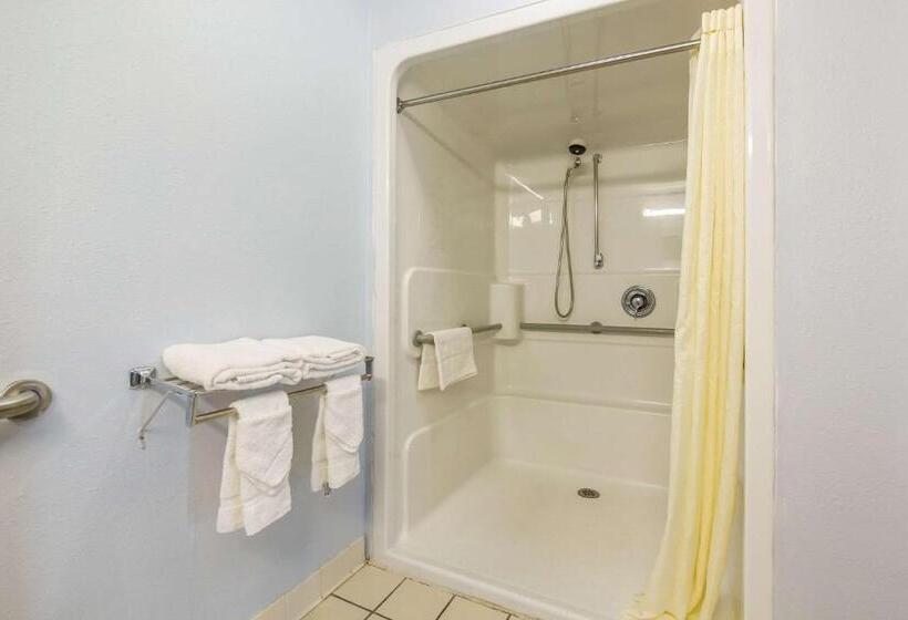 בית מלון כפרי Econo Lodge Inn & Suites I 65