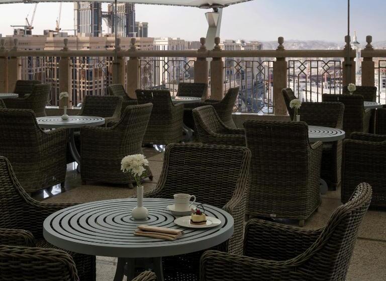 هتل Makkah Clock Royal Tower, A Fairmont