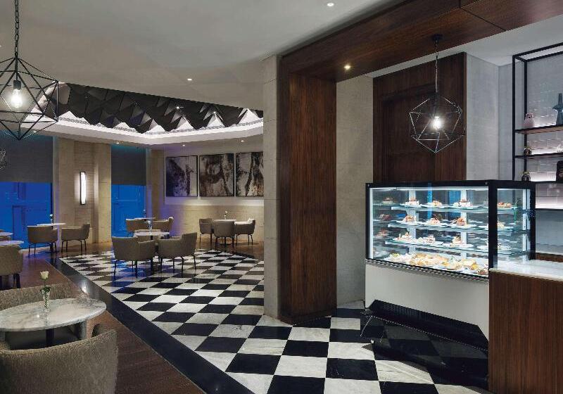 هتل Movenpick Makkah Hajar Tower