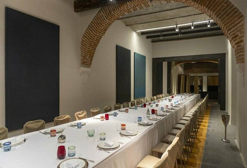 هتل Palacio Julio