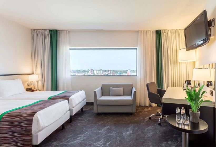 ホテル Park Inn By Radisson Leuven
