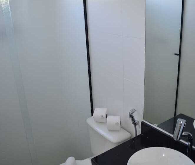בית מלון כפרי Primar Plaza