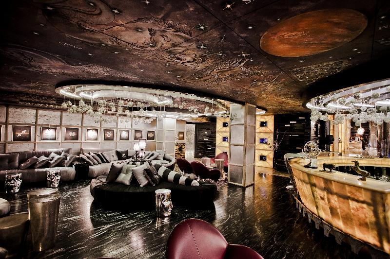 هتل Royal Castle Design & Spa